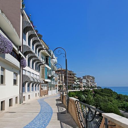 Hotel Ideale Ortona Kültér fotó