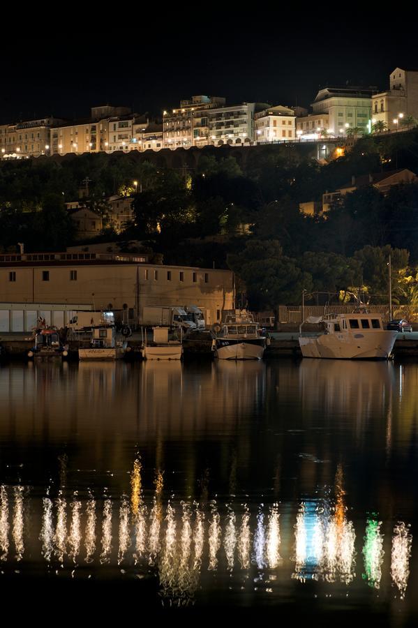 Hotel Ideale Ortona Kültér fotó